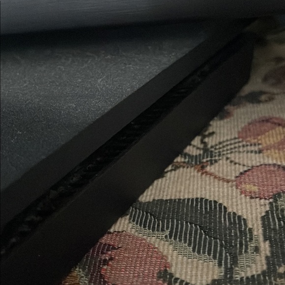 PlayStation 4 Slim - Picture 3 of 7